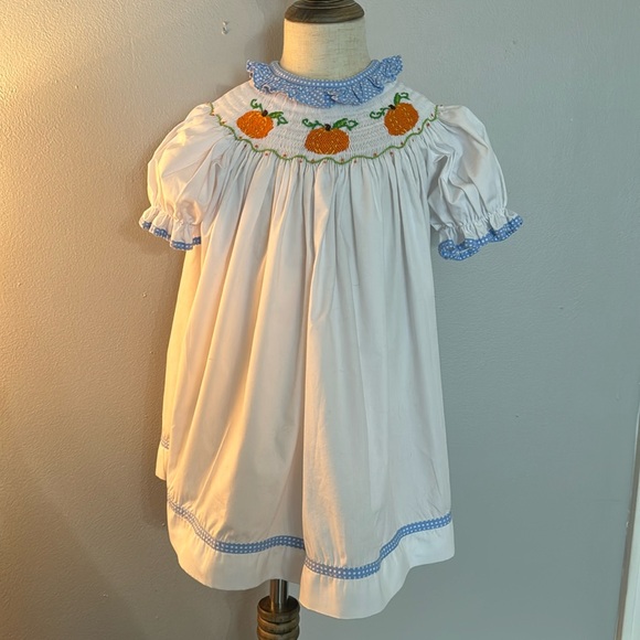 surcie Other - Little Girls Smocked Dress